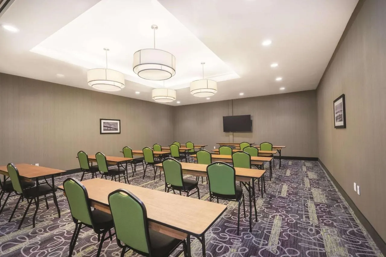 Hotel La Quinta By Wyndham Memphis Downtown
