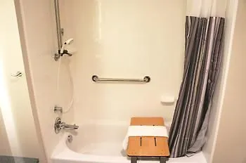 La Quinta By Wyndham Memphis Downtown Hotel